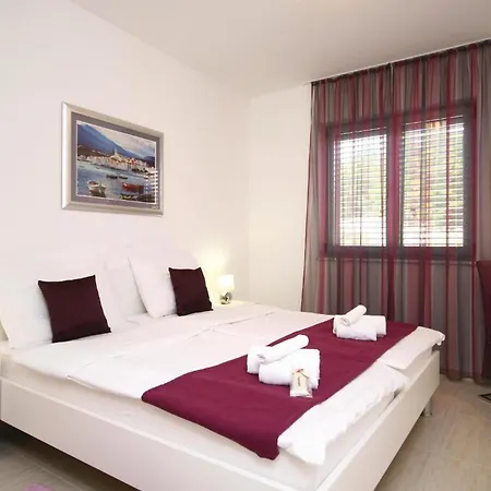 Apartman Donja Iv Grebastica